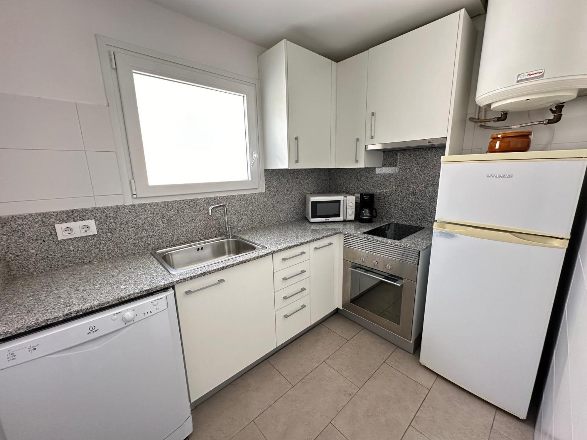 Agi Joan Badosa Apartment Roses Bagian luar foto
