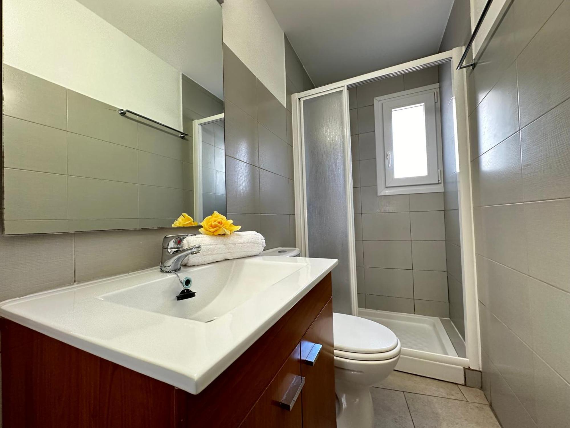 Agi Joan Badosa Apartment Roses Bagian luar foto