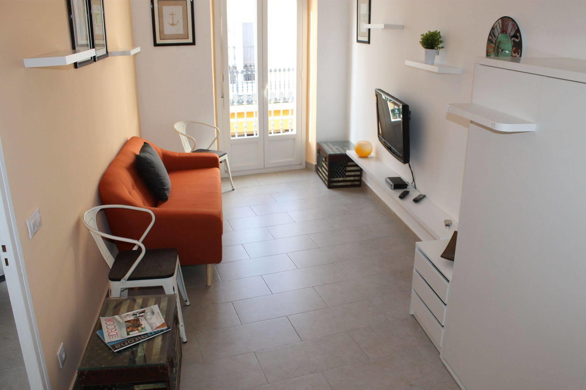 Agi Joan Badosa Apartment Roses Bagian luar foto